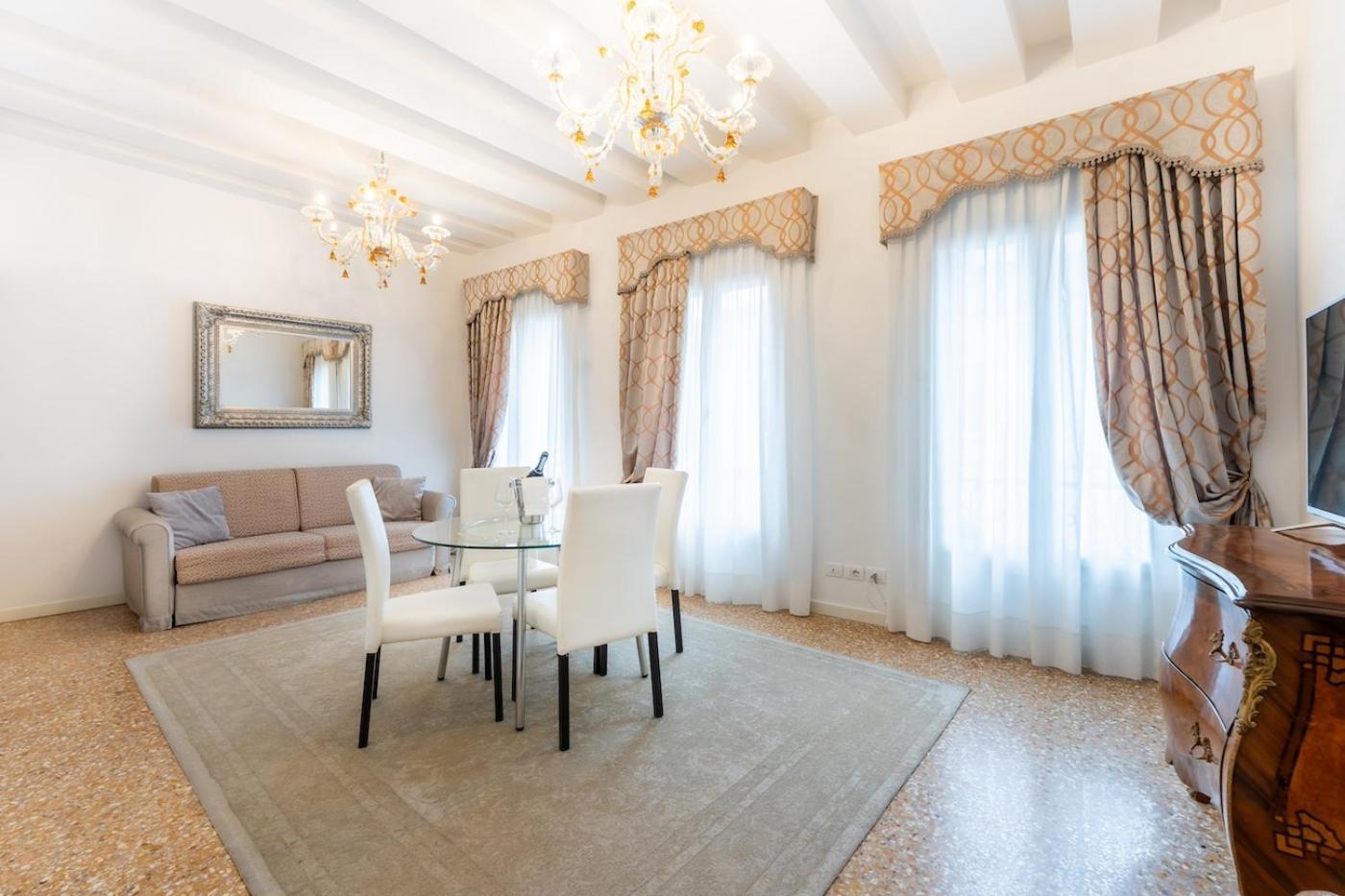 San Teodoro Palace - Luxury Apartments Venedik Dış mekan fotoğraf