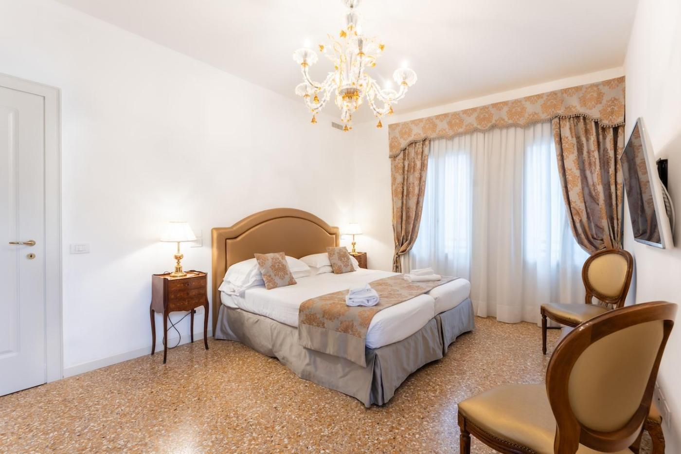 San Teodoro Palace - Luxury Apartments Venedik Dış mekan fotoğraf